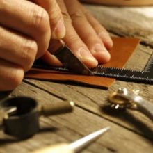 toscana-italy-leather-artisan-workshops-in-florence-13